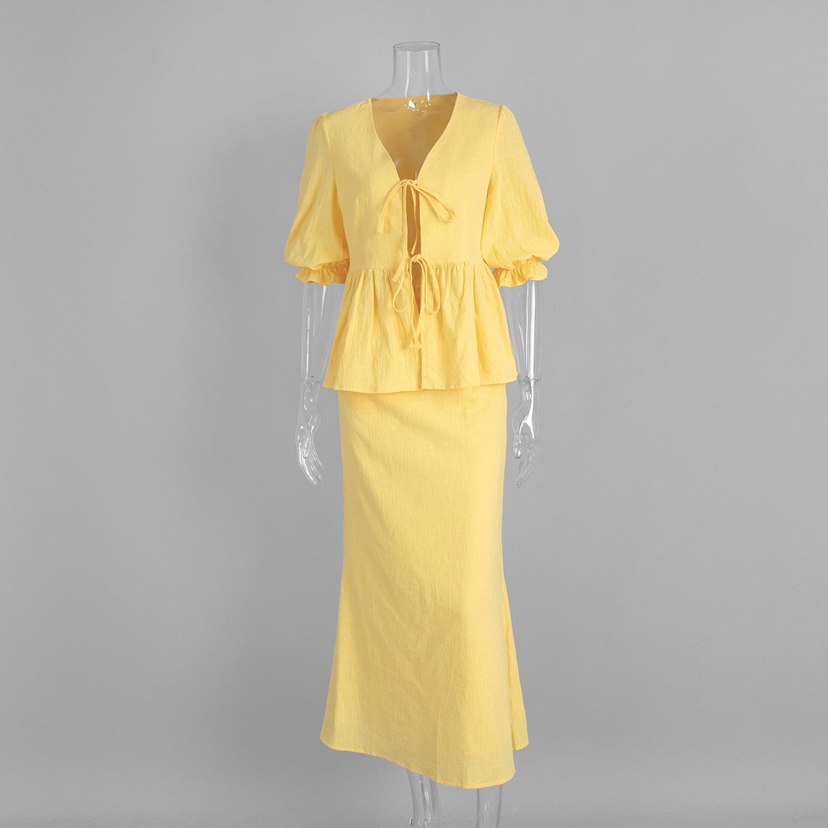 Ruffled Short-Sleeved Skirt Suit