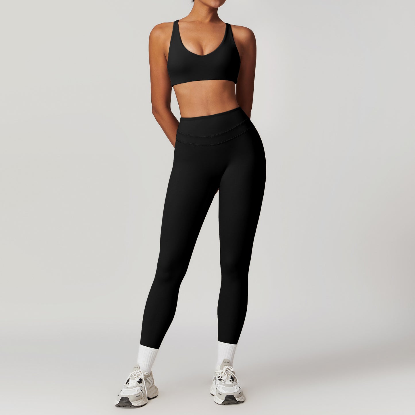 Rugged tight-fitting back yoga set