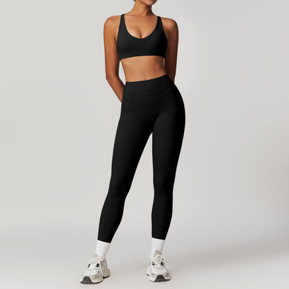 Rugged tight-fitting back yoga set