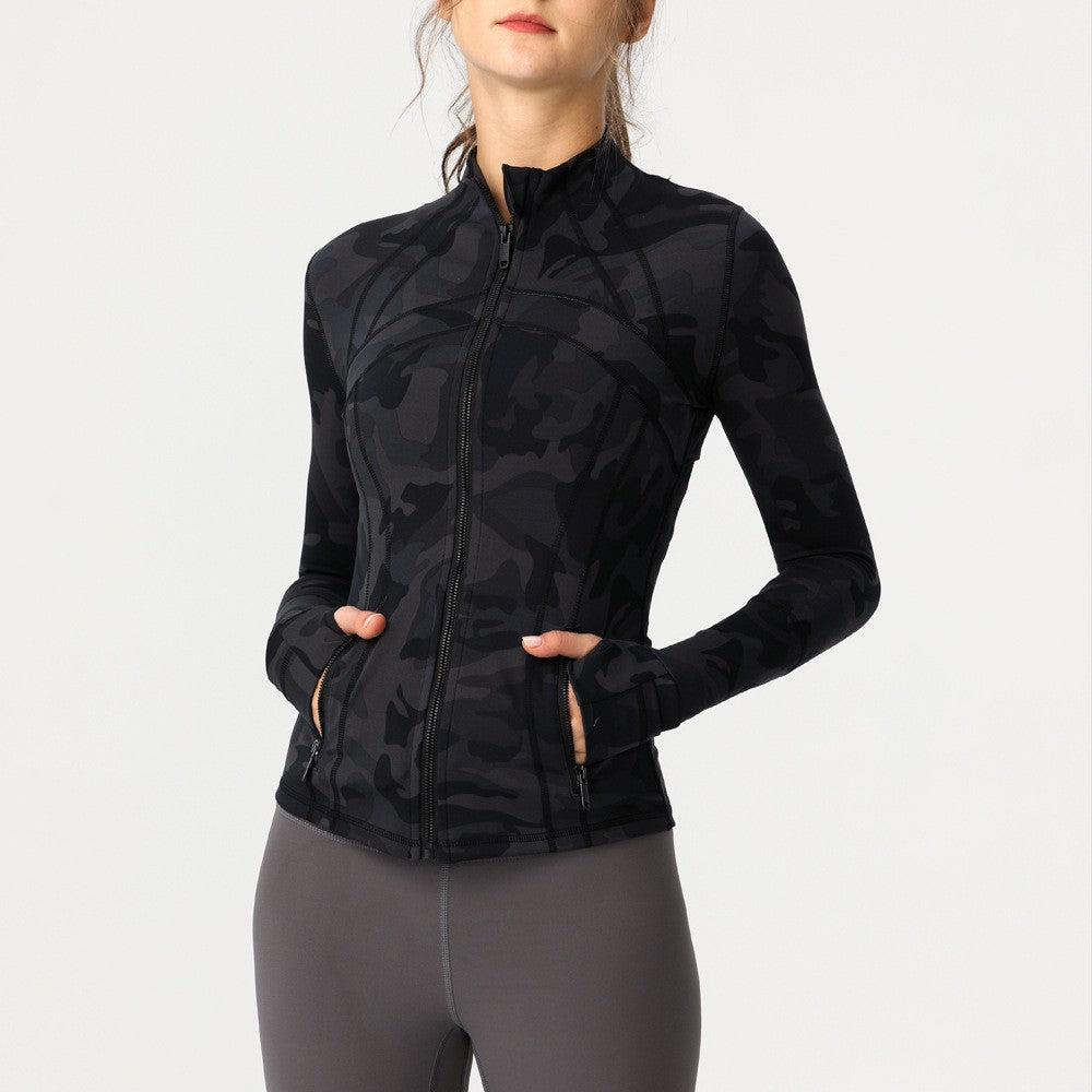 Running tight-fitting button-down zipper jacket