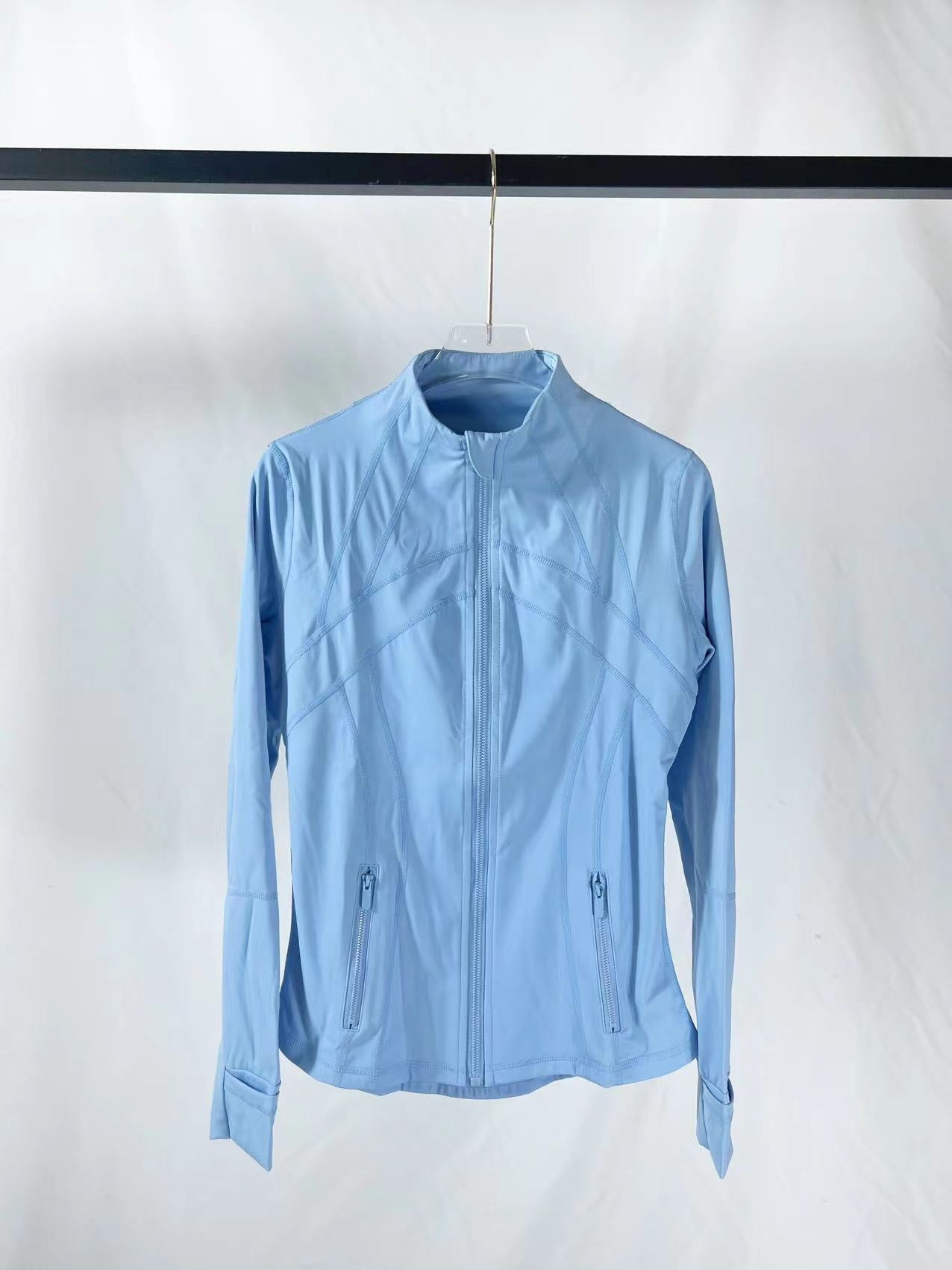 Running tight-fitting button-down zipper jacket