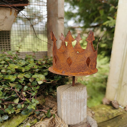 Rusty Crown Garden Stake