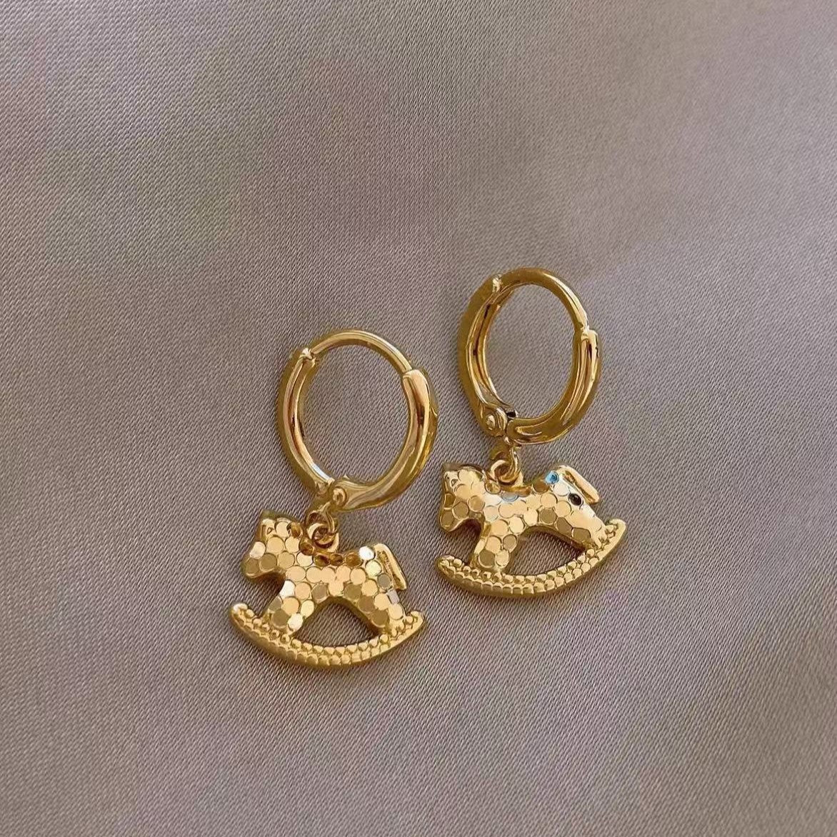 S925 Silver Pearl Heart Earrings