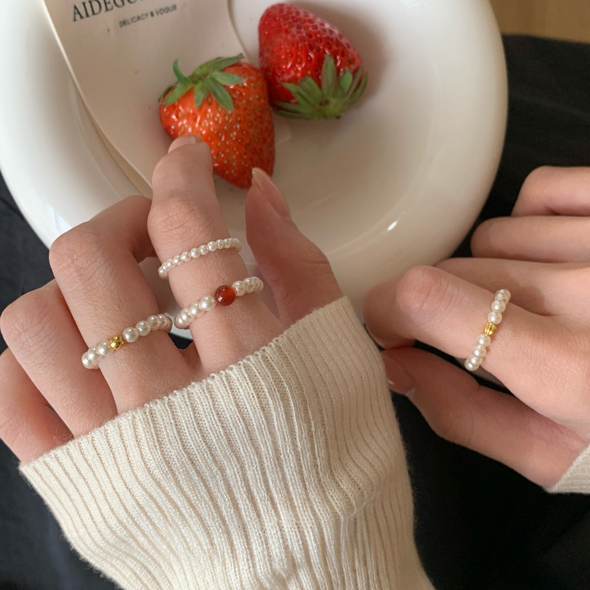 S925 Silver Pearl Ring, Accessible Luxury, Fine Style, Shijia Pearl, Red Agate Elastic Rope Ring, Basic Stacking Ring