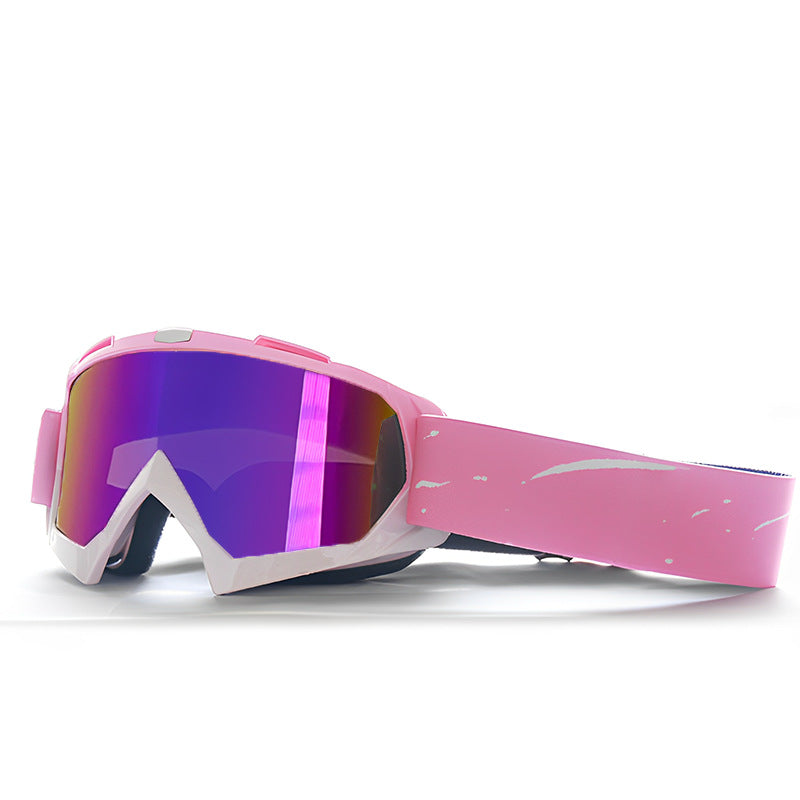Sand-proof helmet with protective visor