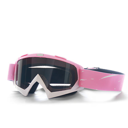 Sand-proof helmet with protective visor