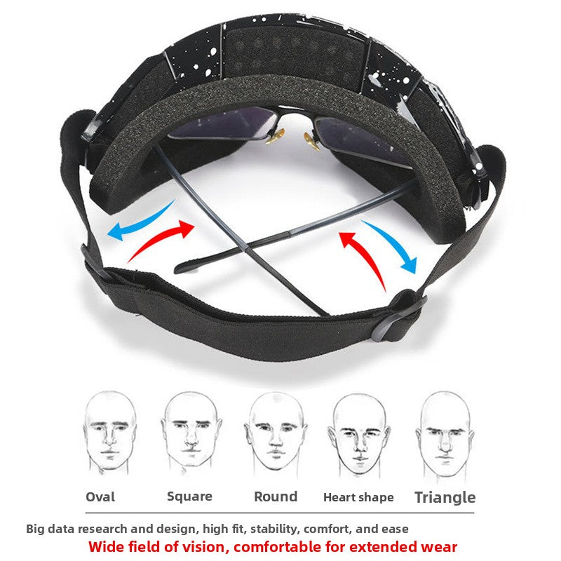 Sand-proof helmet with protective visor