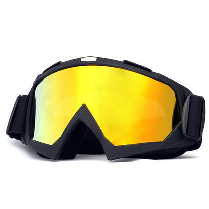 Sand-proof helmet with protective visor