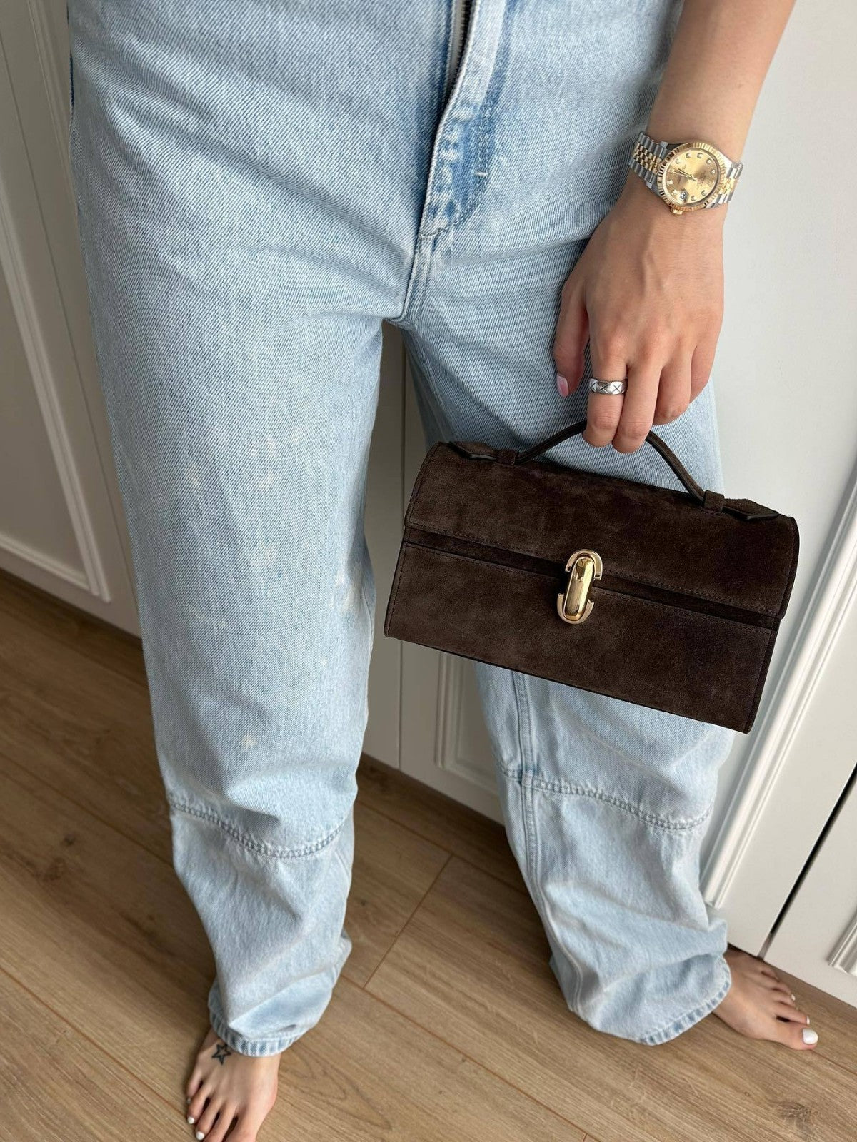 Sandblasted flip-top small bag