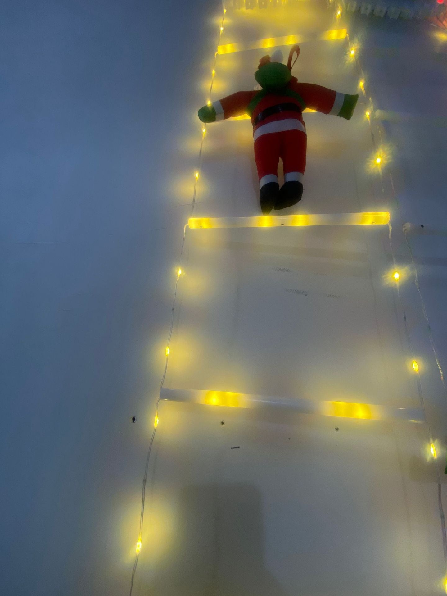 Santa Claus Ladder LED Decorative Light String with Remote Control