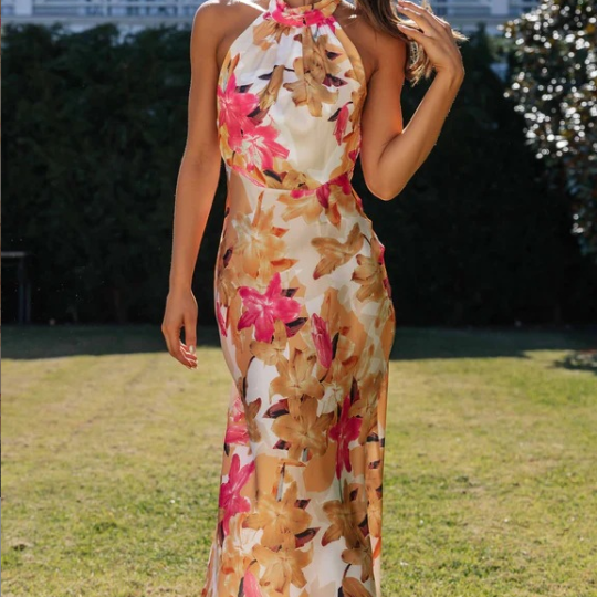Sash-wrapped neckline dress