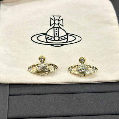 Saturn Pearl Necklace