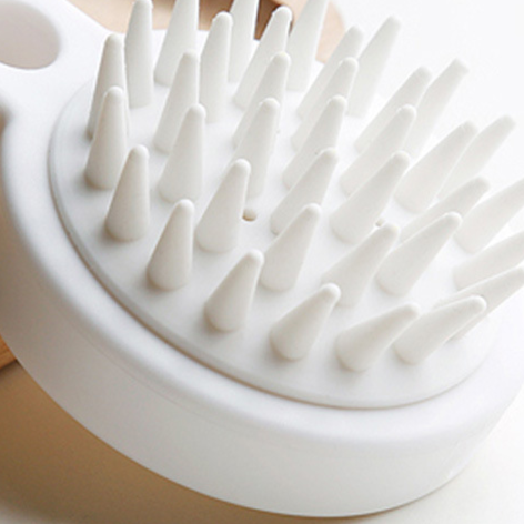 Scalp Massaging Brush