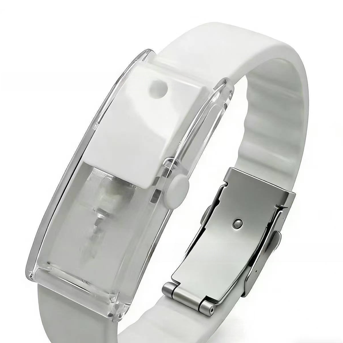 Scented spray bracelet