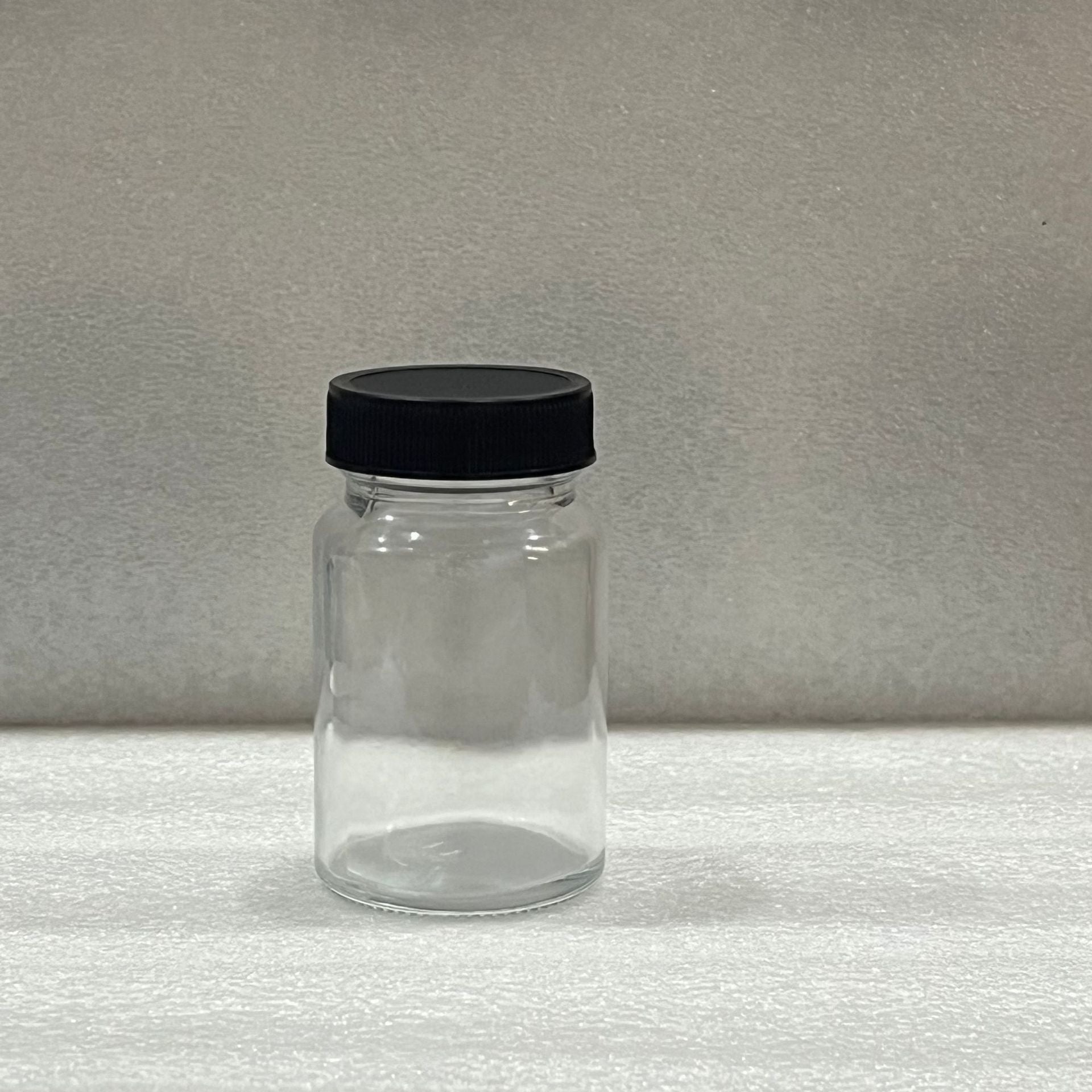 Sealed storage bottle