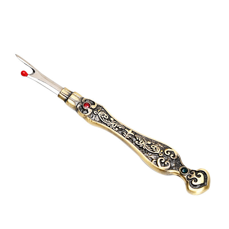 Seam ripper tool