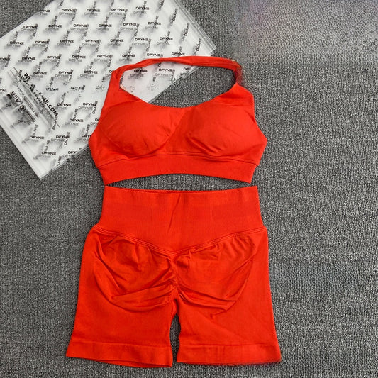 Seamless Backless Yoga Bra and Shorts Set