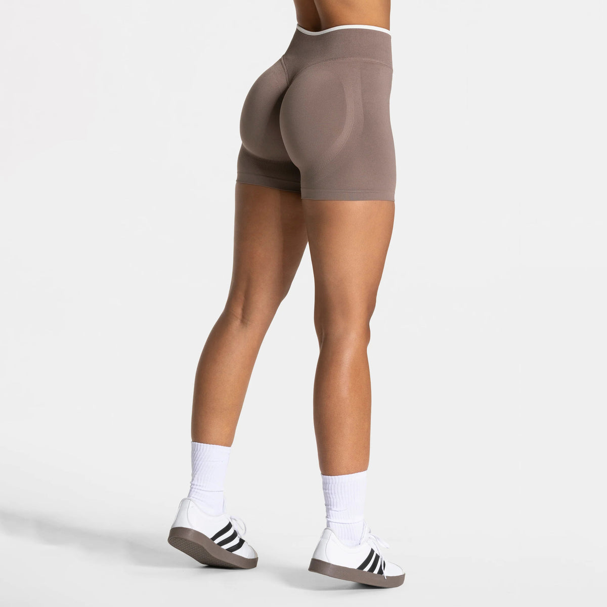 Seamless Backless Yoga Set with Quick-Dry Fabric