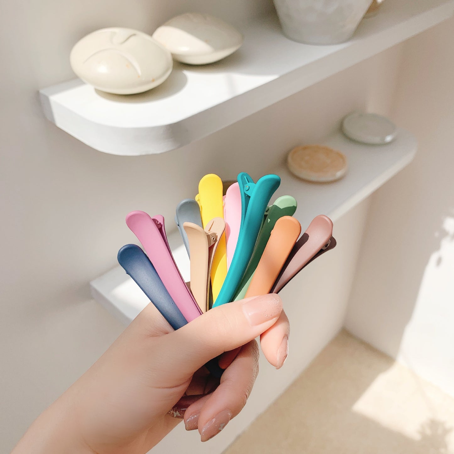 Seamless Frosted Duckbill Hair Clips