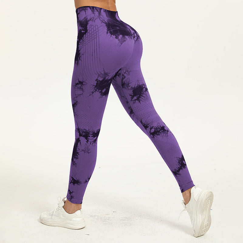 Seamless lifting buttocks yoga pants