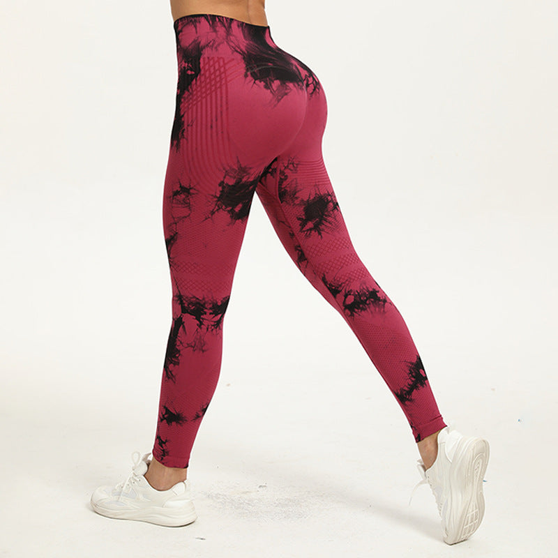 Seamless lifting buttocks yoga pants