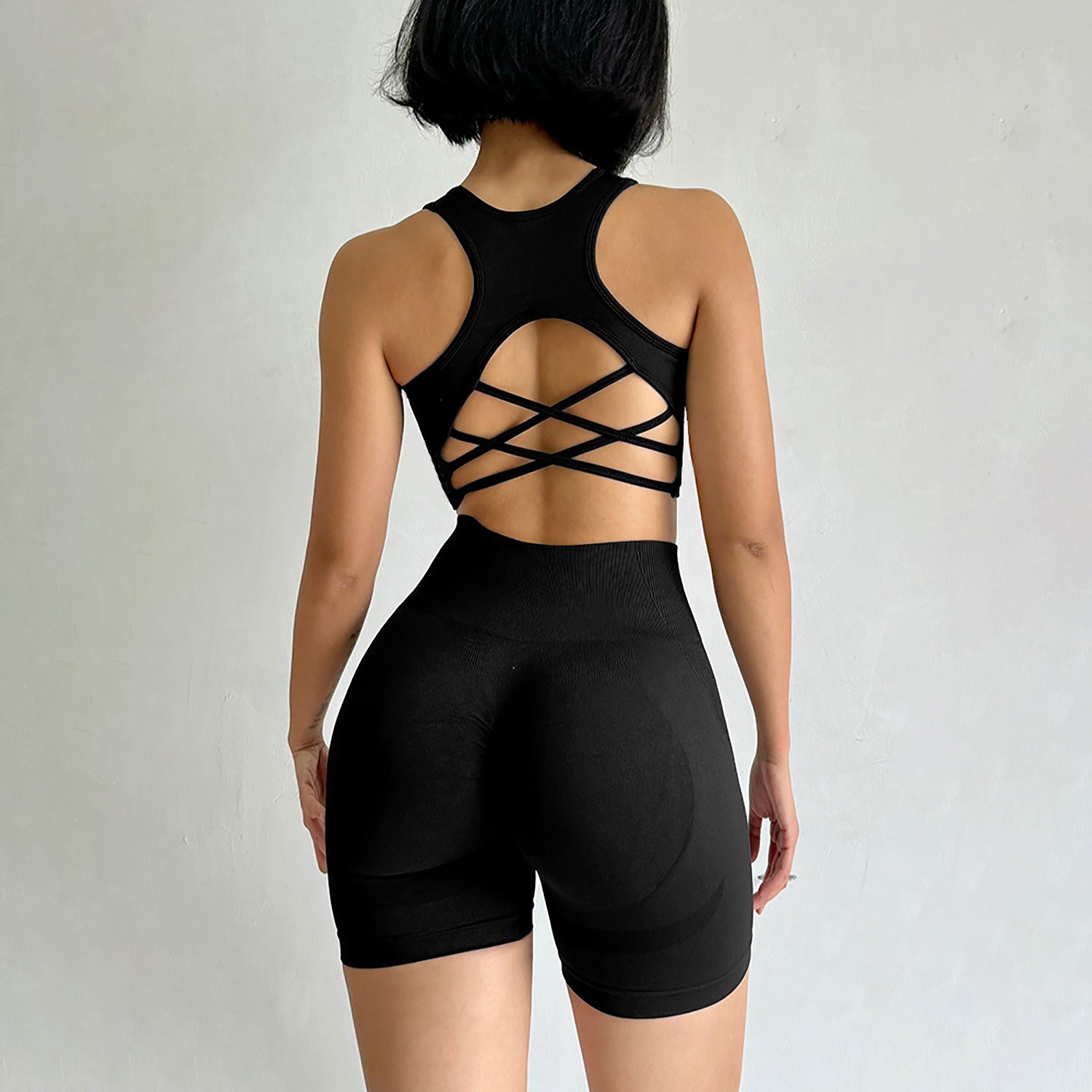 Seamless Yoga Sports Set with Built-in Bra