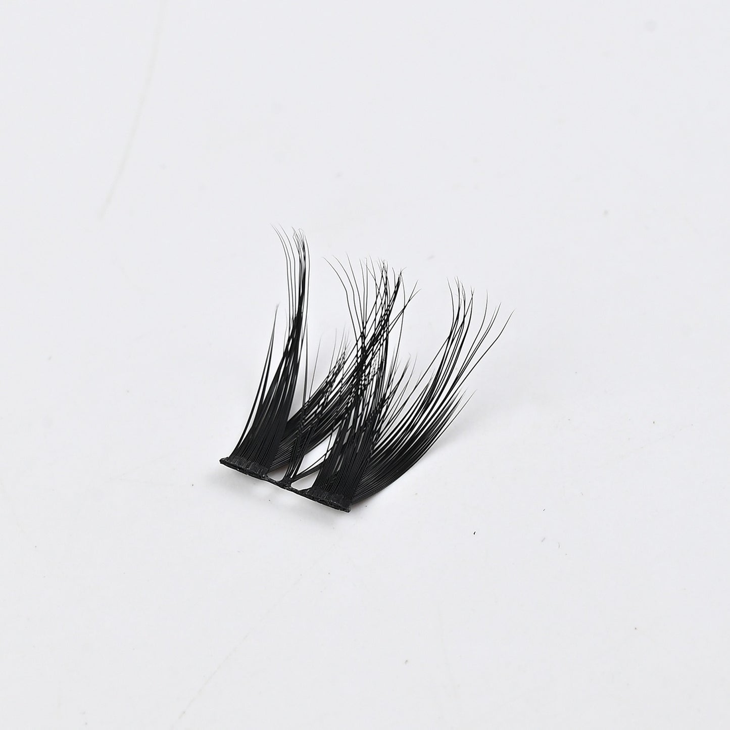 Segmented False Eyelashes