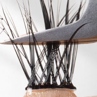 Self-adhesive false eyelashes