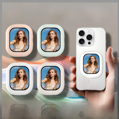 Selfie Split-Screen Device