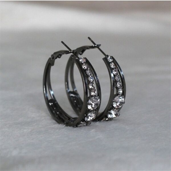 Set-in ladies' earrings