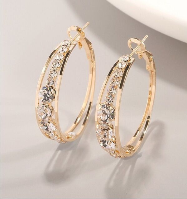 Set-in ladies' earrings