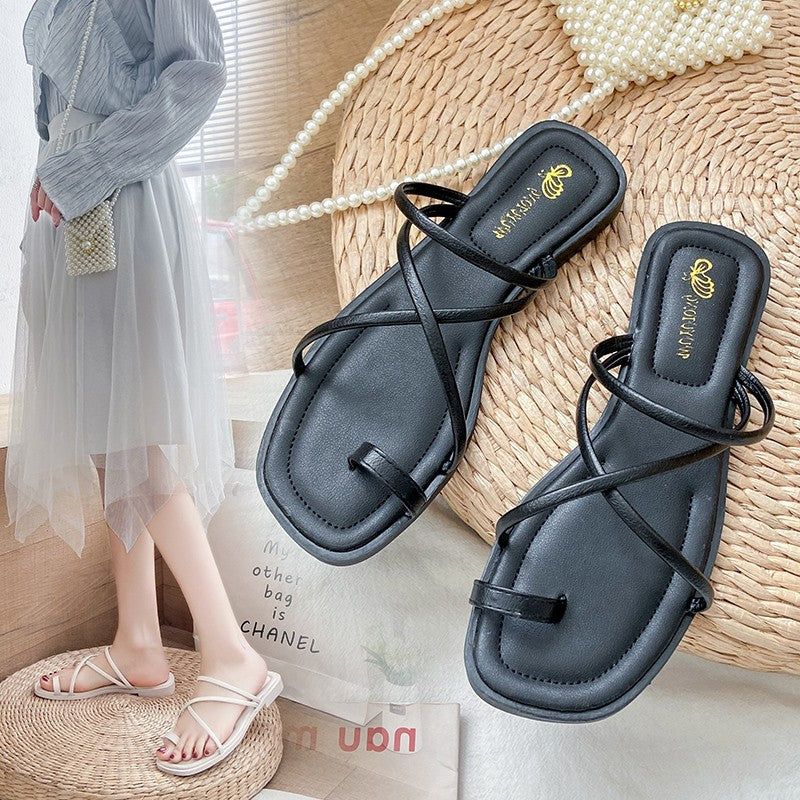 Set-Toe Sandals