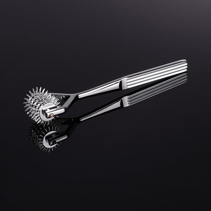 Sexual roller wheel prong