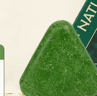 Shampooing soap plant extract solution
