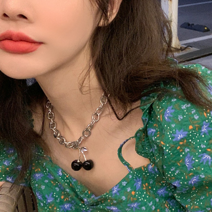 Shang Necklace