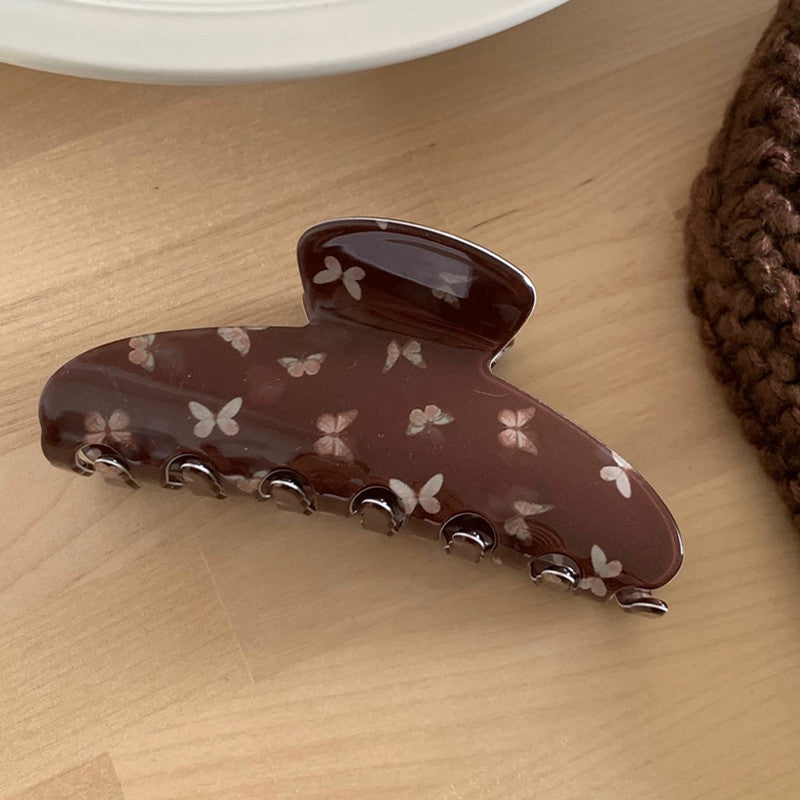 Shark clip for the back of the head