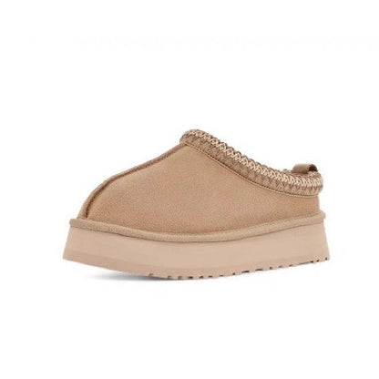 Sheepskin and fur one-piece snow boots