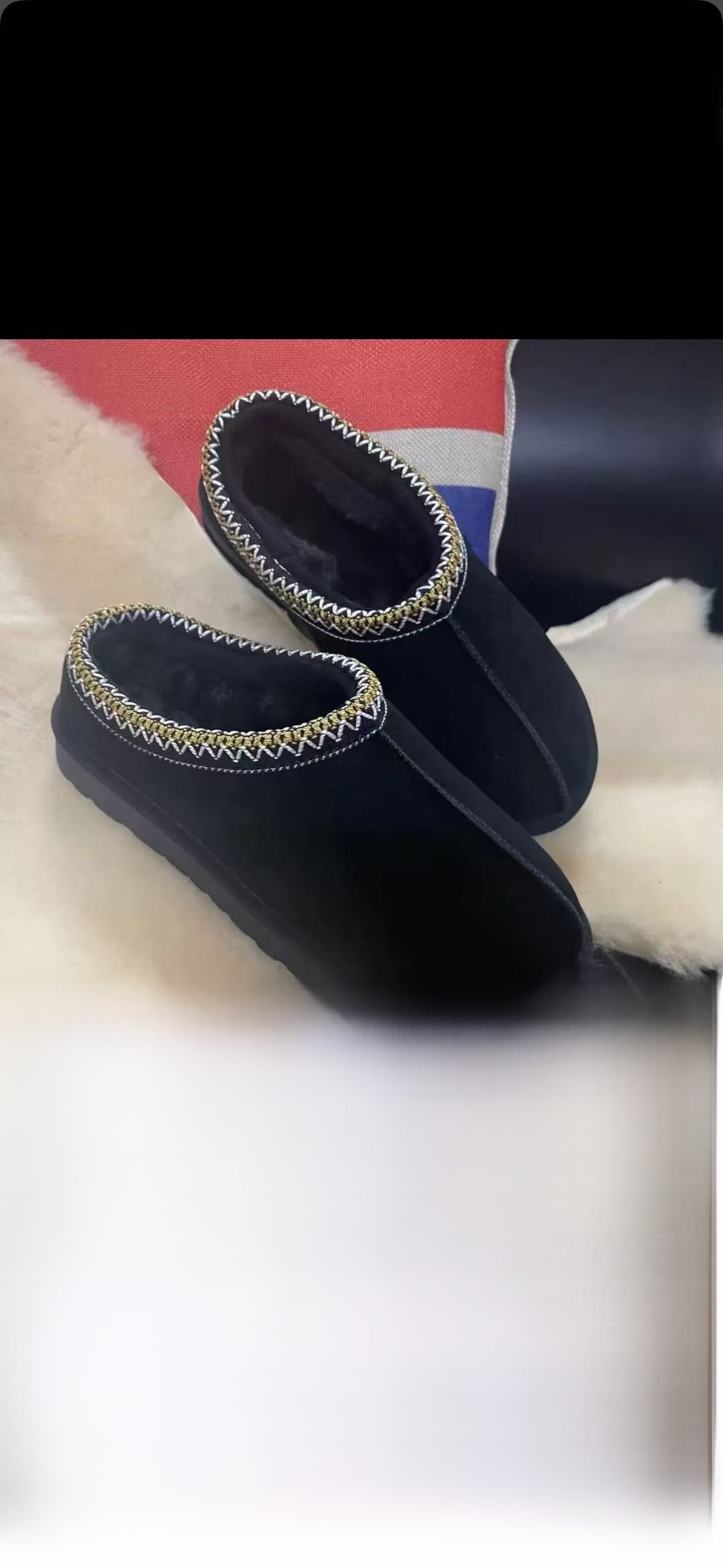 Sheepskin and fur one-piece snow boots