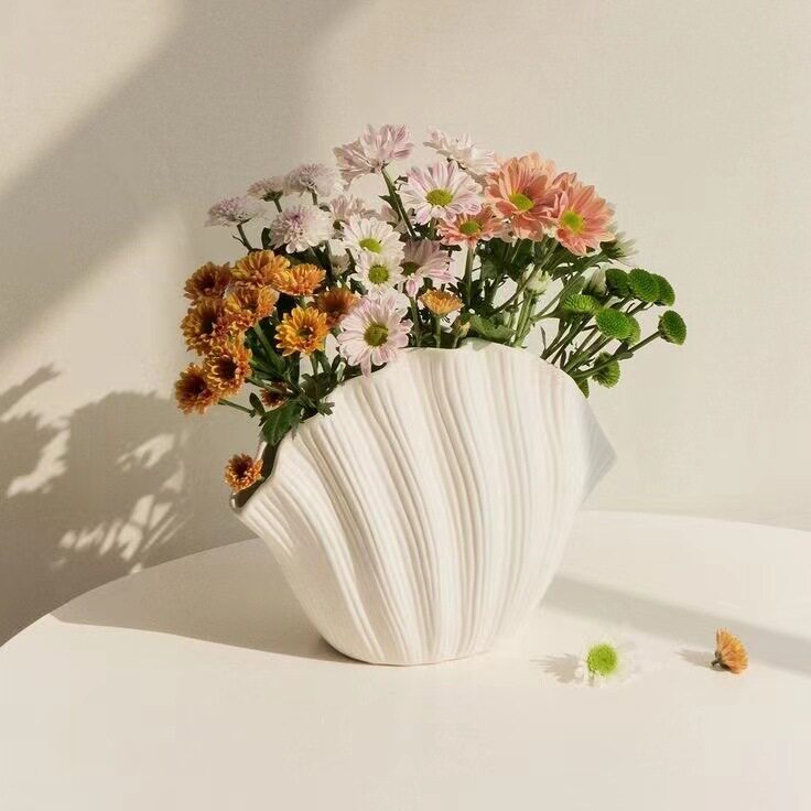 Shell Ceramic Vase for Flower Arrangement