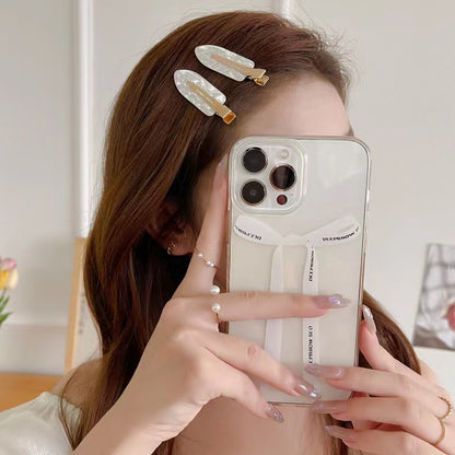 Shell hair clip