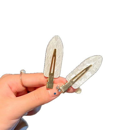 Shell hair clip