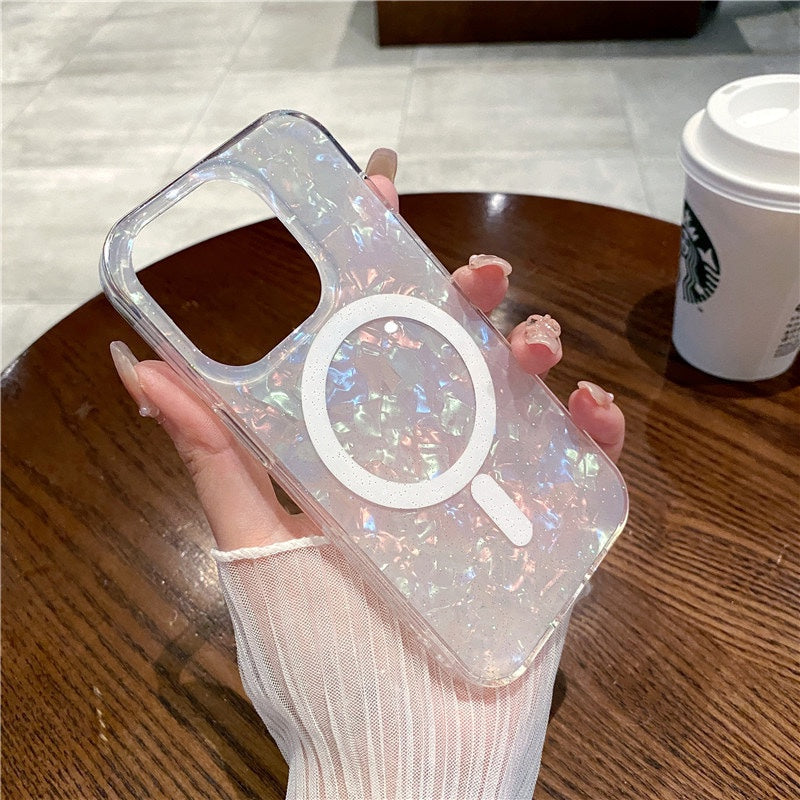 Shell-pattern phone case
