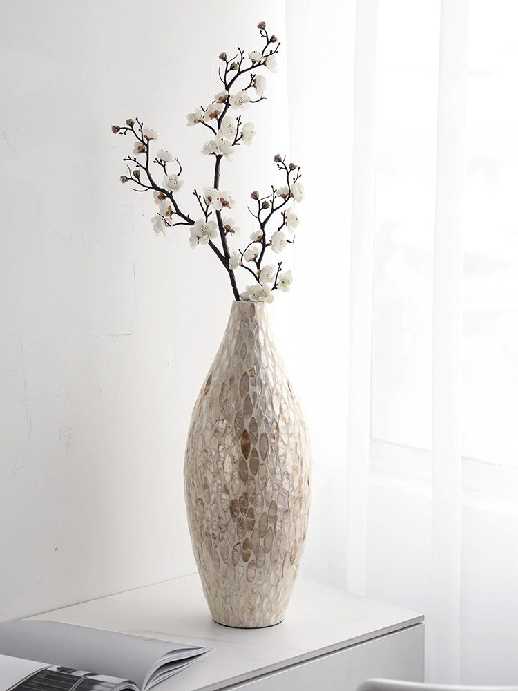 Shell vase