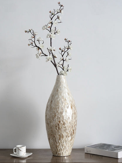 Shell vase