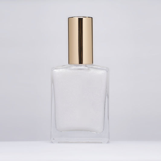 Shimmering Liquid Highlighter Spray