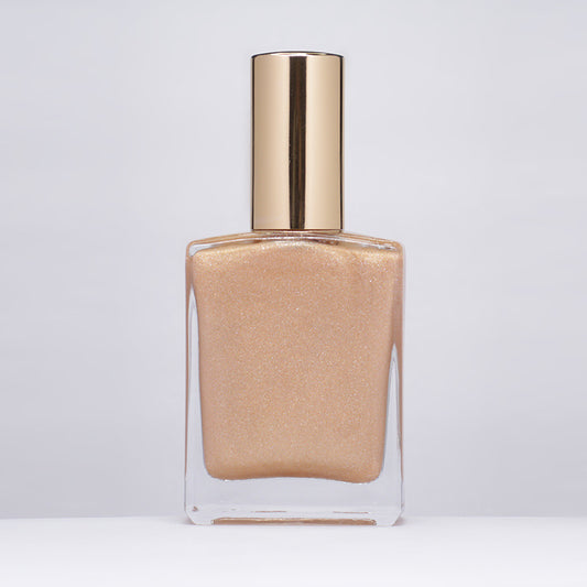 Shimmering Liquid Highlighter Spray