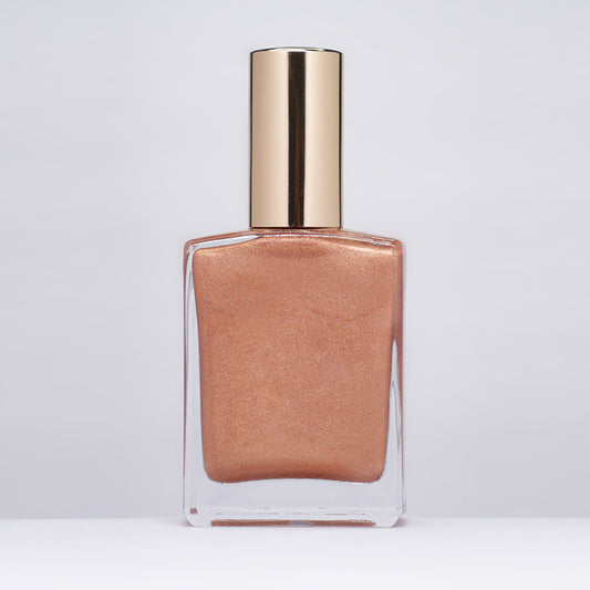 Shimmering Liquid Highlighter Spray