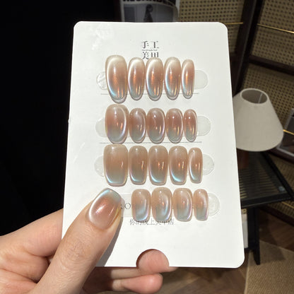 Shimmering Press-On Nail Patches