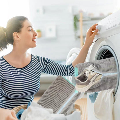 Shoe washing bag