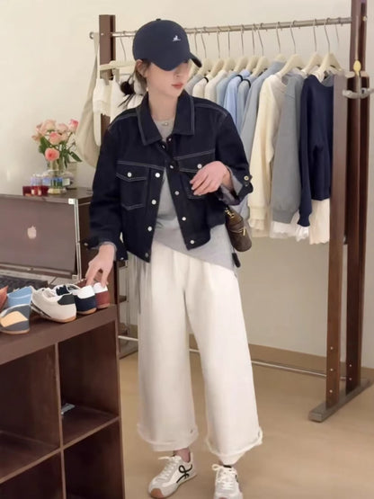 Short denim jacket